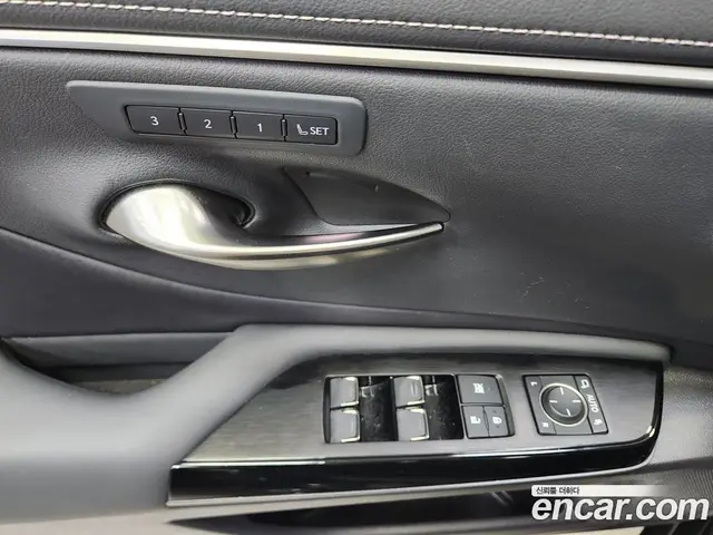 Lexus ES 2023 2.5 автомат (гидро), миниатюра 9 Lexus ES 2023 2.5 автомат (гидро), миниатюра 9