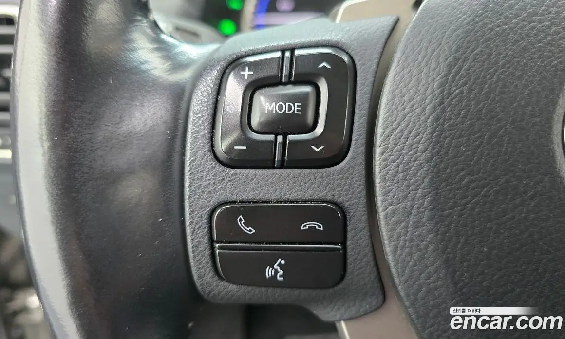Lexus NX 2015 2.5 автомат (гидро), фото 17 Lexus NX 2015 2.5 автомат (гидро), фото 17