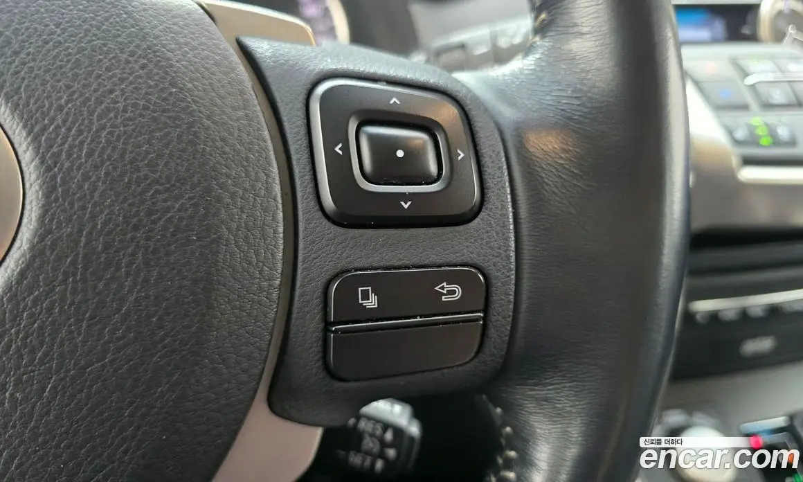 Lexus NX 2015 2.5 автомат (гидро), фото 18 Lexus NX 2015 2.5 автомат (гидро), фото 18