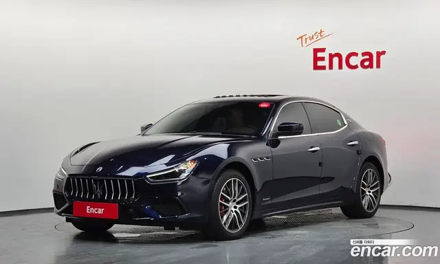 Maserati Ghibli 2020 3.0 автомат (гидро), миниатюра 1