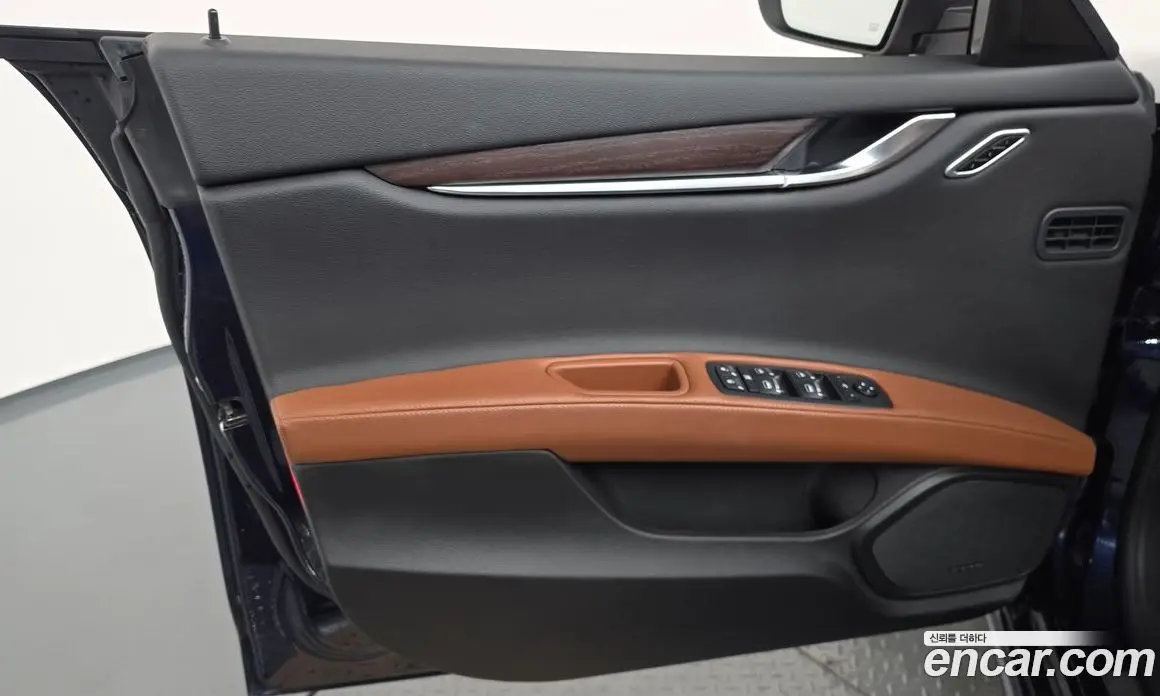 Maserati Ghibli 2020 3.0 автомат (гидро), фото 14