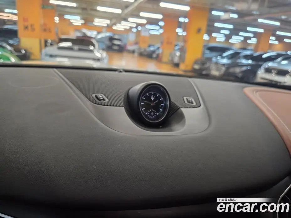 Maserati Levante 2018 3.0 автомат (гидро), фото 14