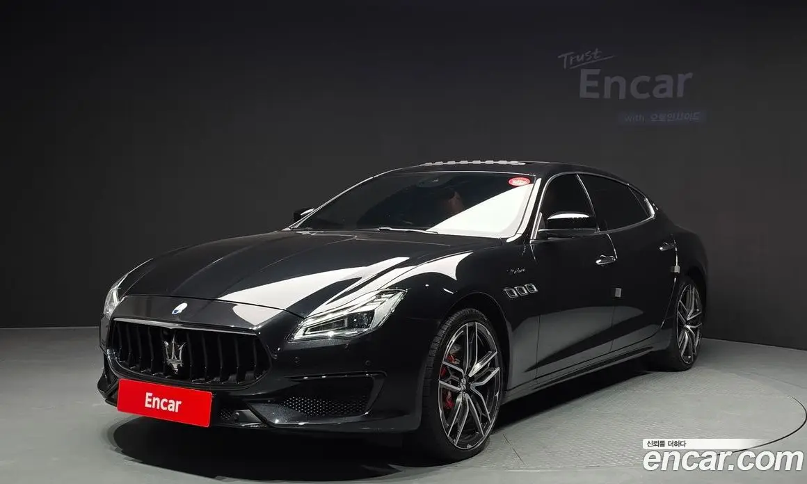 Maserati Quattroporte 2023 3.0 автомат (гидро), фото 1 Maserati Quattroporte 2023 3.0 автомат (гидро), фото 1