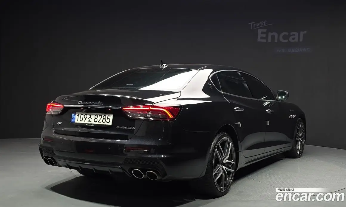 Maserati Quattroporte 2023 3.0 автомат (гидро), фото 2 Maserati Quattroporte 2023 3.0 автомат (гидро), фото 2