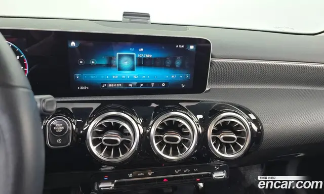Mercedes-Benz A-Class 2020 2.0 автомат (гидро), миниатюра 12