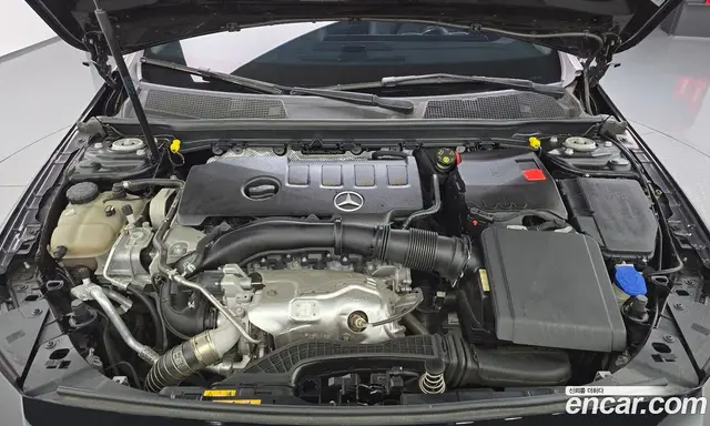 Mercedes-Benz A-Class 2020 2.0 автомат (гидро), миниатюра 6