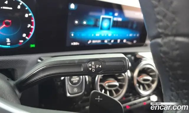 Mercedes-Benz A-Class 2020 2.0 автомат (гидро), миниатюра 9