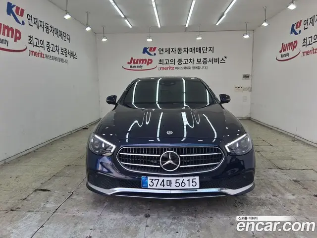 Mercedes-Benz E-Class, 2022, 105 719 км