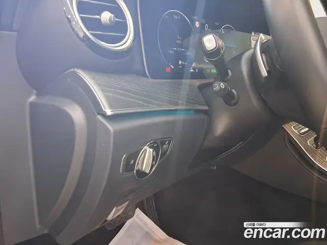 Mercedes-Benz E-Class 2022 2.0 автомат (гидро), миниатюра 11 Mercedes-Benz E-Class 2022 2.0 автомат (гидро), миниатюра 11