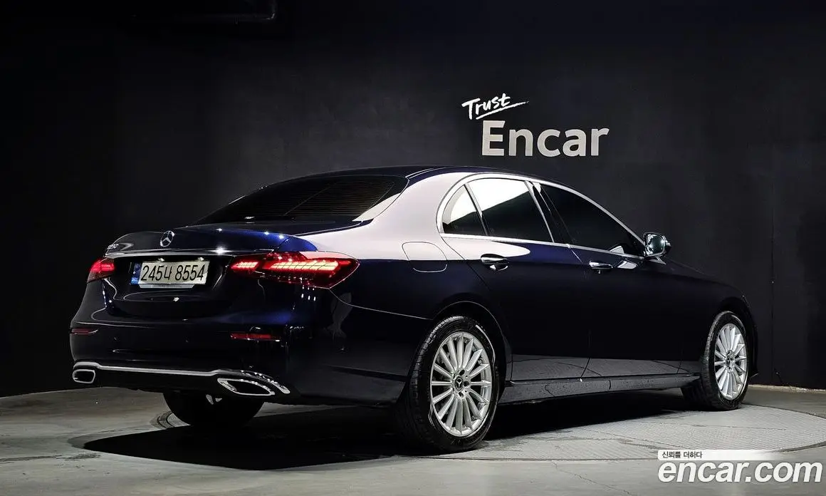 Mercedes-Benz E-Class 2022 2.0 автомат (гидро), фото 2 Mercedes-Benz E-Class 2022 2.0 автомат (гидро), фото 2