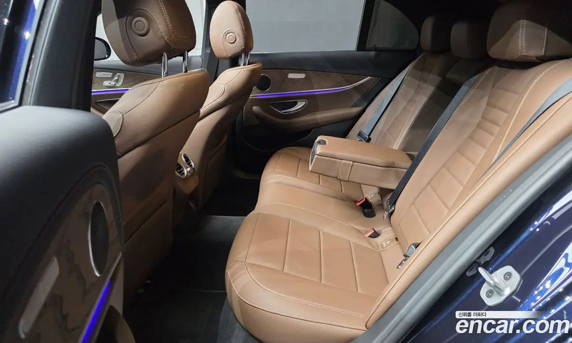 Mercedes-Benz E-Class 2022 2.0 автомат (гидро), фото 18 Mercedes-Benz E-Class 2022 2.0 автомат (гидро), фото 18