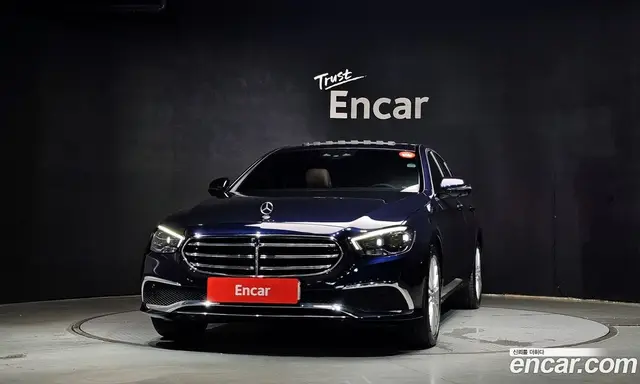Mercedes-Benz E-Class 2022 2.0 автомат (гидро), миниатюра 3 Mercedes-Benz E-Class 2022 2.0 автомат (гидро), миниатюра 3