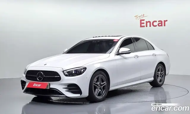 Mercedes-Benz E-Class 2023 2.0 автомат (гидро), миниатюра 1 Mercedes-Benz E-Class 2023 2.0 автомат (гидро), миниатюра 1