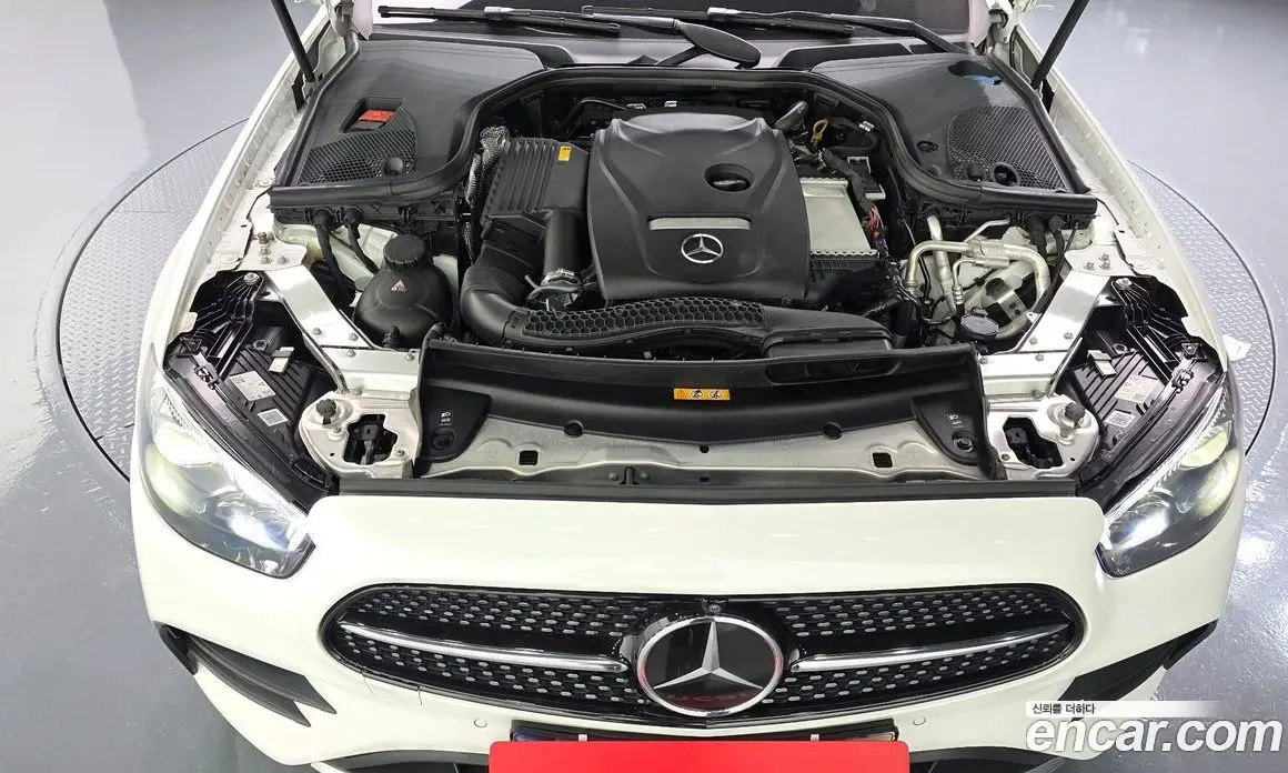 Mercedes-Benz E-Class 2023 2.0 автомат (гидро), фото 6 Mercedes-Benz E-Class 2023 2.0 автомат (гидро), фото 6