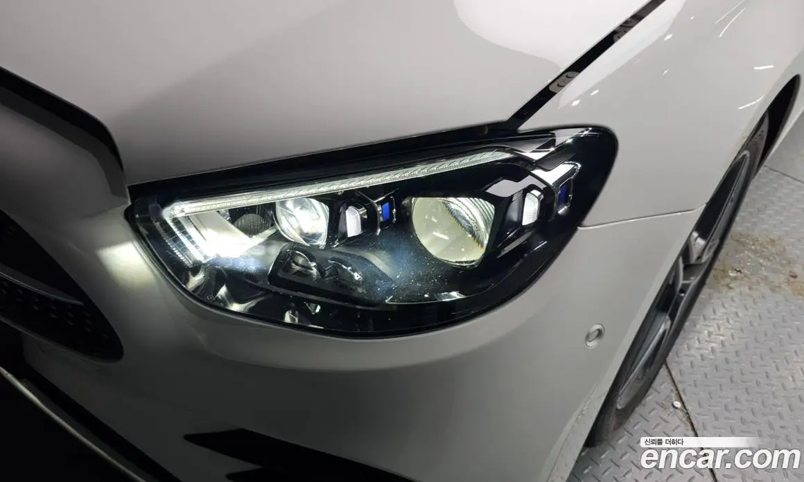Mercedes-Benz E-Class 2023 2.0 автомат (гидро), фото 8