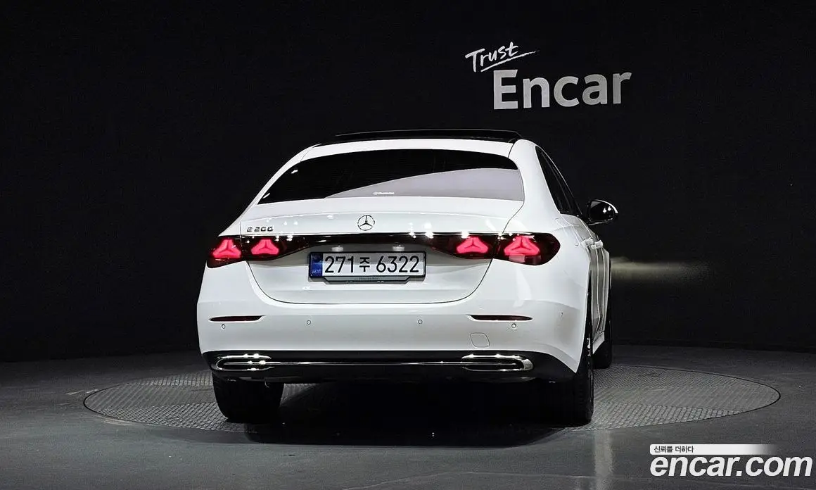 Mercedes-Benz E-Class 2025 2.0 автомат (гидро), фото 4