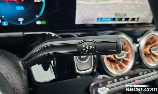 Mercedes-Benz EQA 2023 0.2 автомат (гидро), миниатюра 12