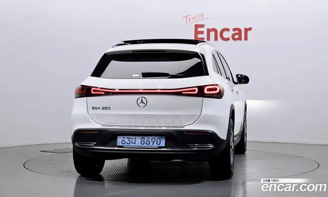 Mercedes-Benz EQA 2023 0.2 автомат (гидро), миниатюра 4 Mercedes-Benz EQA 2023 0.2 автомат (гидро), миниатюра 4