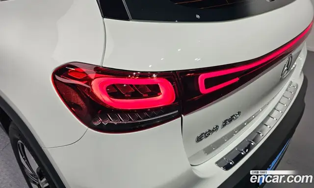 Mercedes-Benz EQA 2023 0.2 автомат (гидро), миниатюра 9 Mercedes-Benz EQA 2023 0.2 автомат (гидро), миниатюра 9