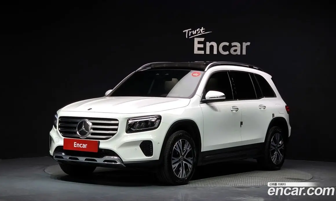 Mercedes-Benz GLB-Class 2024 1.9 автомат (гидро), фото 1 Mercedes-Benz GLB-Class 2024 1.9 автомат (гидро), фото 1