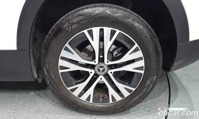 Mercedes-Benz GLB-Class 2024 1.9 автомат (гидро), миниатюра 7 Mercedes-Benz GLB-Class 2024 1.9 автомат (гидро), миниатюра 7