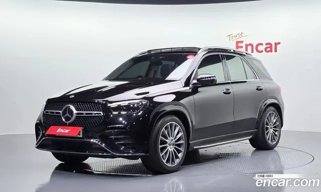 Mercedes-Benz GLE-Class 2023 3.0 автомат (гидро), миниатюра 1 Mercedes-Benz GLE-Class 2023 3.0 автомат (гидро), миниатюра 1