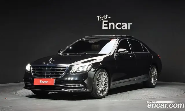 Mercedes-Benz S-Class 2018 4.0 автомат (гидро), миниатюра 1