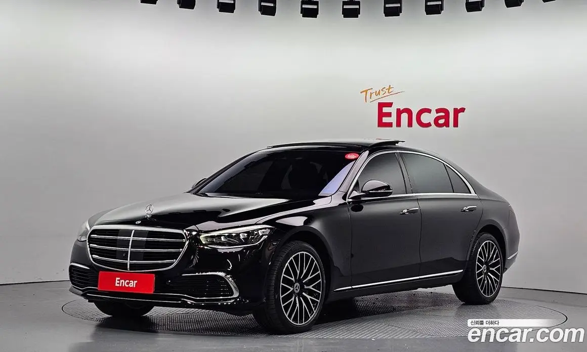 Mercedes-Benz S-Class 2022 4.0 автомат (гидро), фото 1 Mercedes-Benz S-Class 2022 4.0 автомат (гидро), фото 1