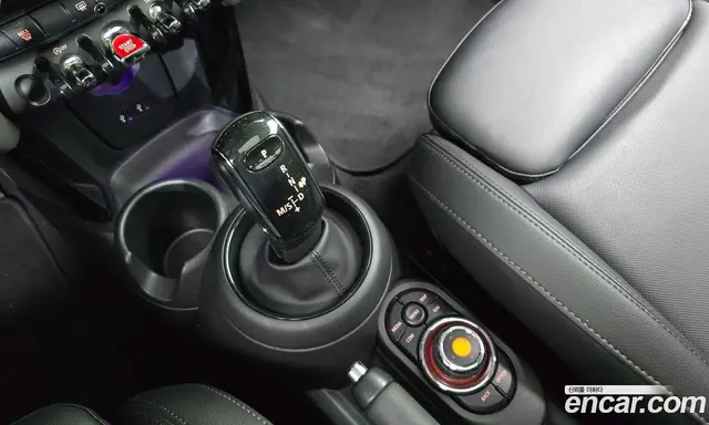 Mini Cooper 2019 2.0 автомат (гидро), миниатюра 12