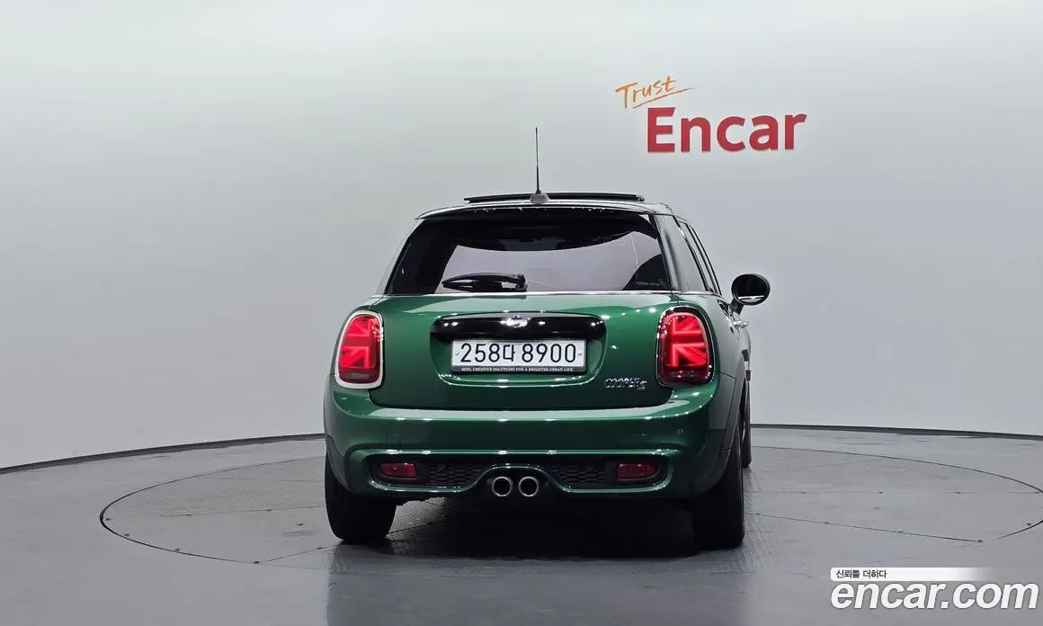 Mini Cooper 2019 2.0 автомат (гидро), фото 4 Mini Cooper 2019 2.0 автомат (гидро), фото 4