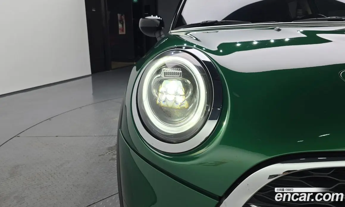 Mini Cooper 2019 2.0 автомат (гидро), фото 8 Mini Cooper 2019 2.0 автомат (гидро), фото 8