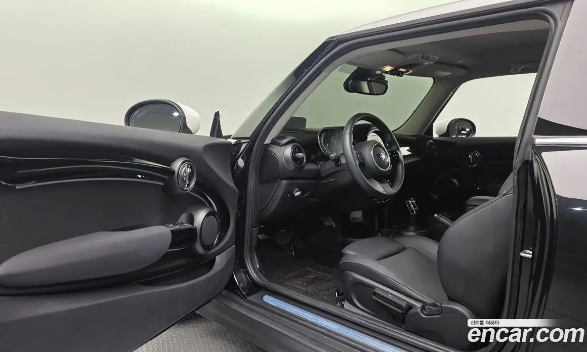 Mini Cooper 2022 1.5 автомат (гидро), фото 13