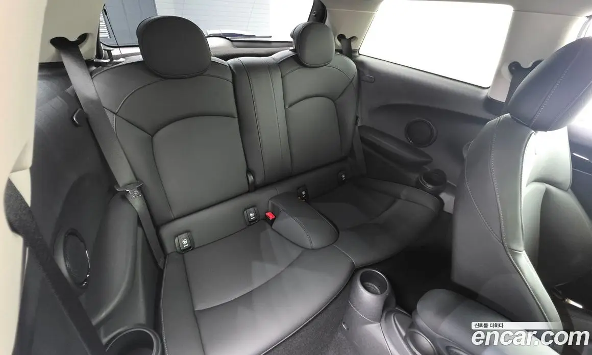 Mini Cooper 2022 1.5 автомат (гидро), фото 24