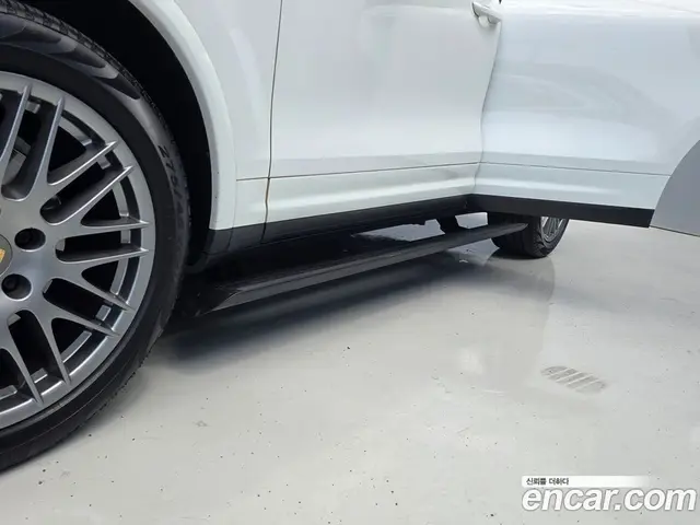 Porsche Cayenne 2017 3.0 автомат (гидро), миниатюра 11 Porsche Cayenne 2017 3.0 автомат (гидро), миниатюра 11