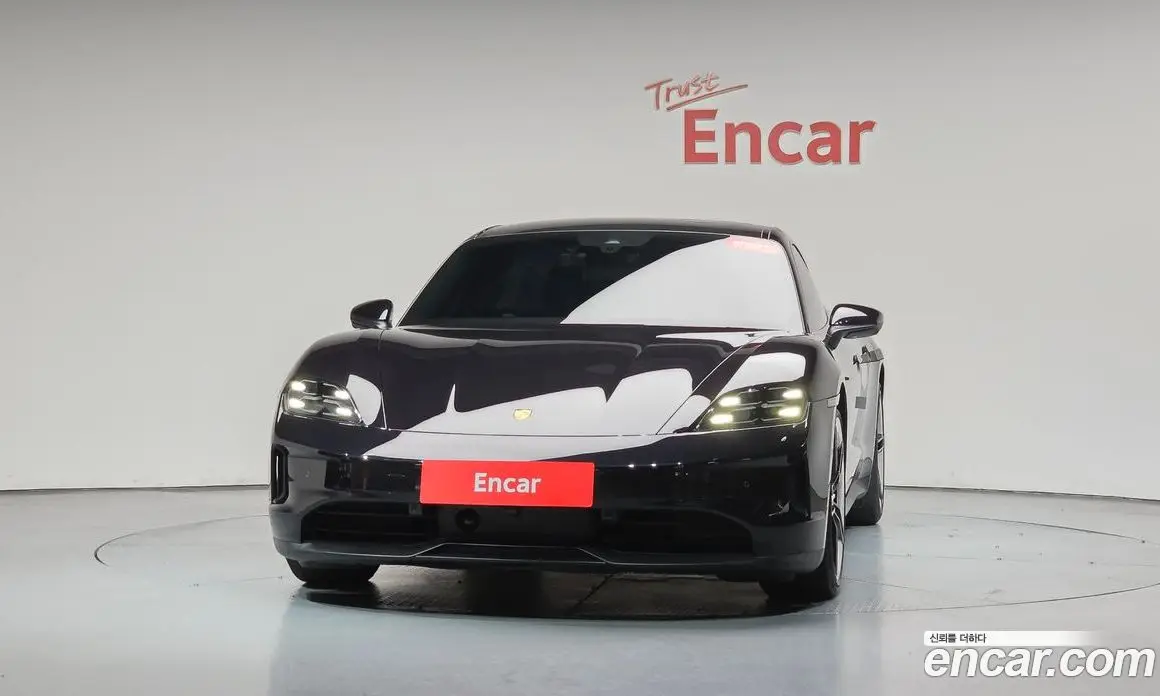 Porsche Taycan 2025 0.1 автомат (гидро), фото 2 Porsche Taycan 2025 0.1 автомат (гидро), фото 2