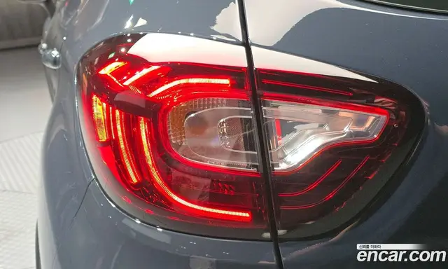 Renault (Samsung) QM3 2019 1.5 автомат (гидро), миниатюра 9 Renault (Samsung) QM3 2019 1.5 автомат (гидро), миниатюра 9