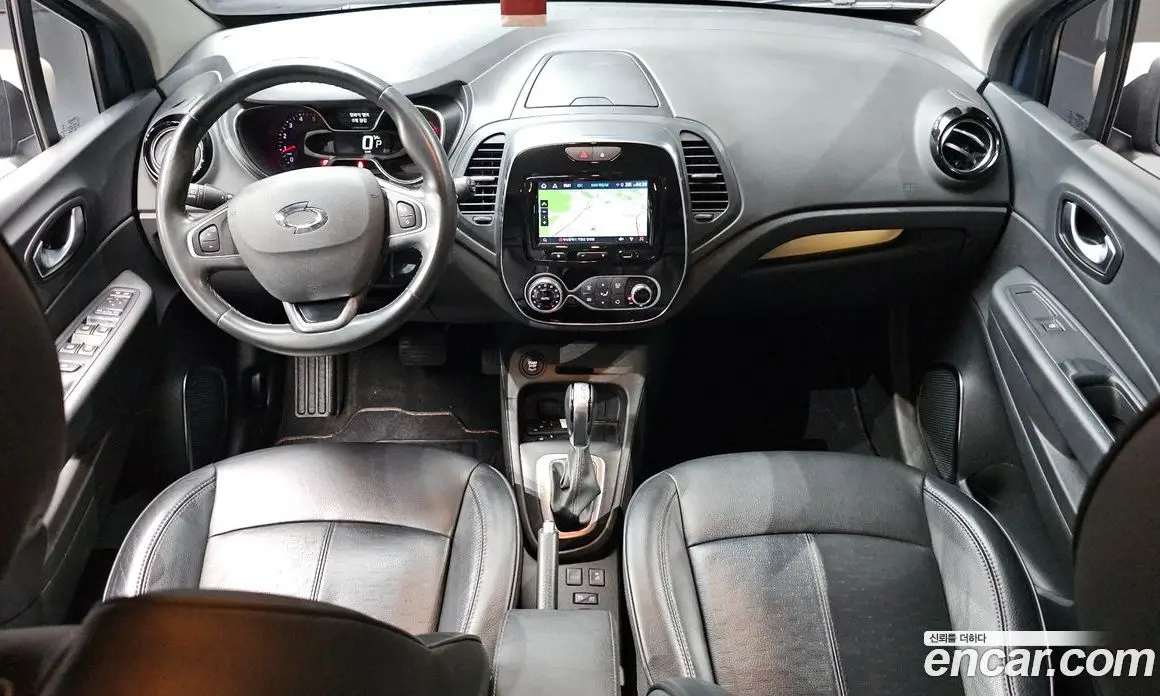 Renault (Samsung) QM3 2019 1.5 автомат (гидро), фото 10 Renault (Samsung) QM3 2019 1.5 автомат (гидро), фото 10