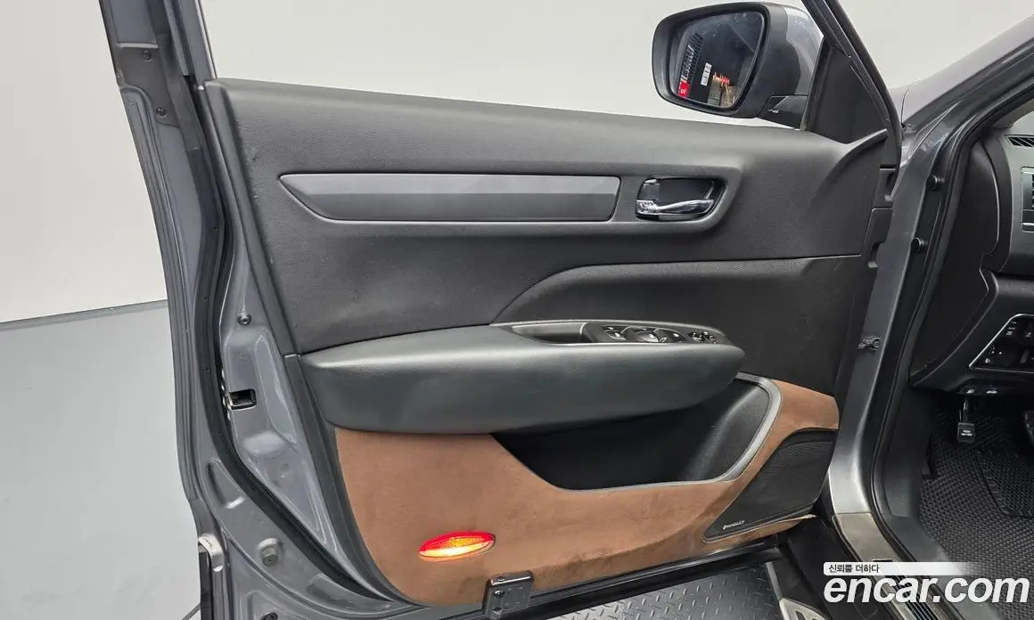 Renault (Samsung) QM6 2017 2.0 автомат (гидро), фото 14 Renault (Samsung) QM6 2017 2.0 автомат (гидро), фото 14