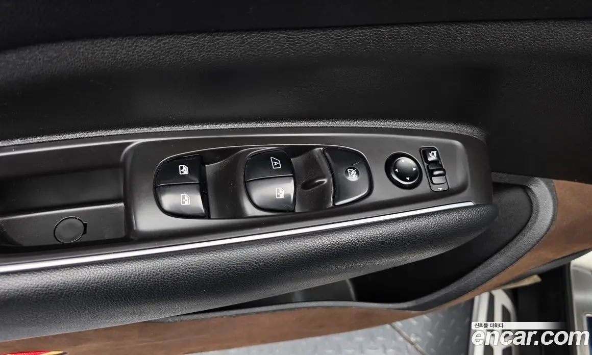 Renault (Samsung) QM6 2017 2.0 автомат (гидро), фото 30 Renault (Samsung) QM6 2017 2.0 автомат (гидро), фото 30