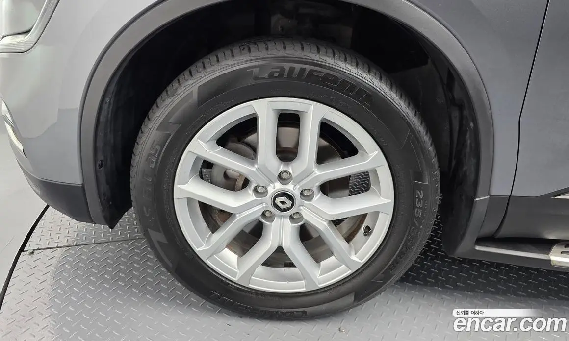 Renault (Samsung) QM6 2017 2.0 автомат (гидро), фото 5 Renault (Samsung) QM6 2017 2.0 автомат (гидро), фото 5