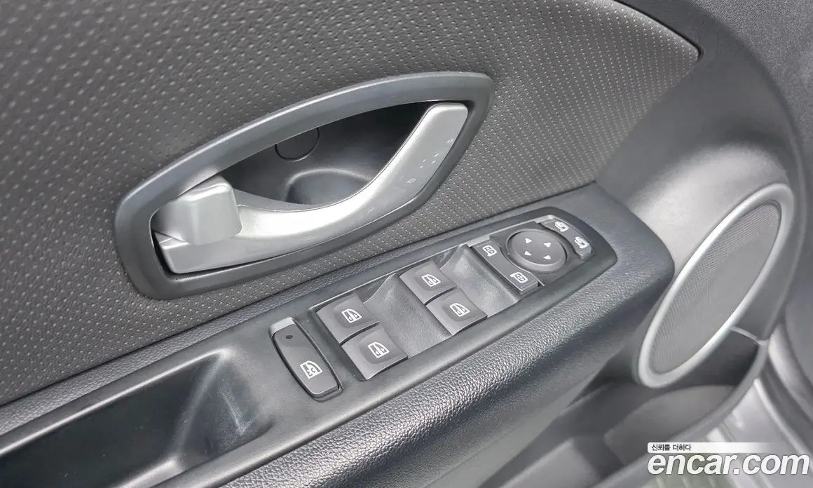 Renault (Samsung) SM3 2017 1.6 автомат (гидро), фото 18 Renault (Samsung) SM3 2017 1.6 автомат (гидро), фото 18
