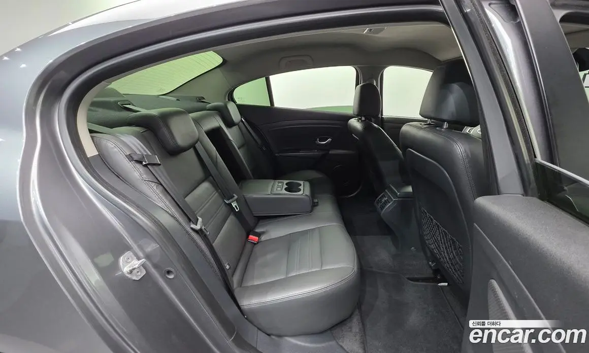 Renault (Samsung) SM3 2017 1.6 автомат (гидро), фото 25 Renault (Samsung) SM3 2017 1.6 автомат (гидро), фото 25