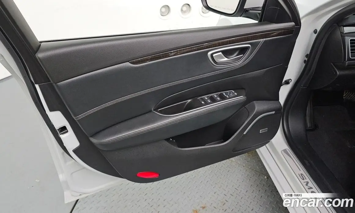 Renault (Samsung) SM6 2016 2.0 автомат (гидро), фото 14 Renault (Samsung) SM6 2016 2.0 автомат (гидро), фото 14