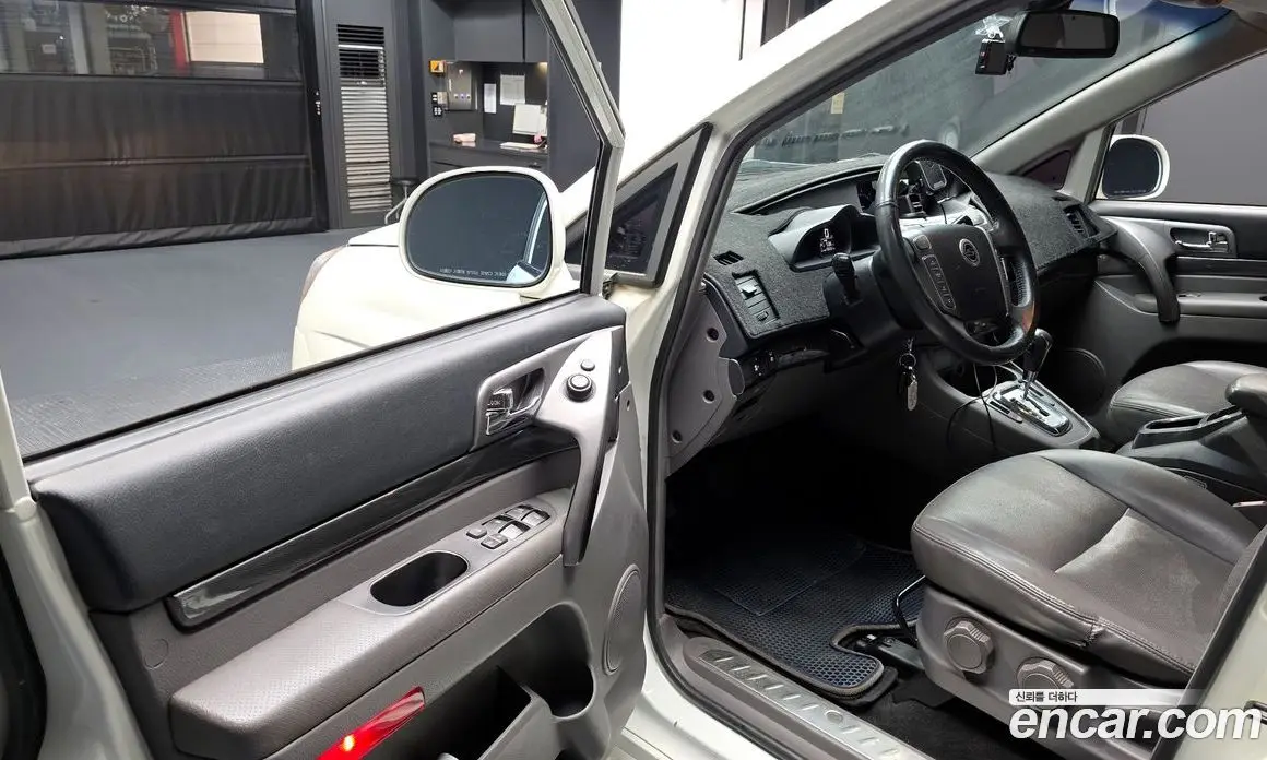 SsangYong Korando 2014 2.0 автомат (гидро), фото 11