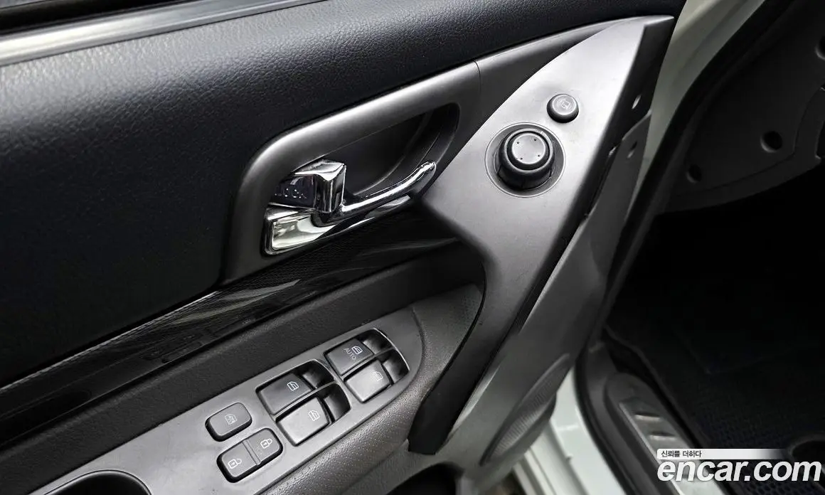 SsangYong Korando 2014 2.0 автомат (гидро), фото 18