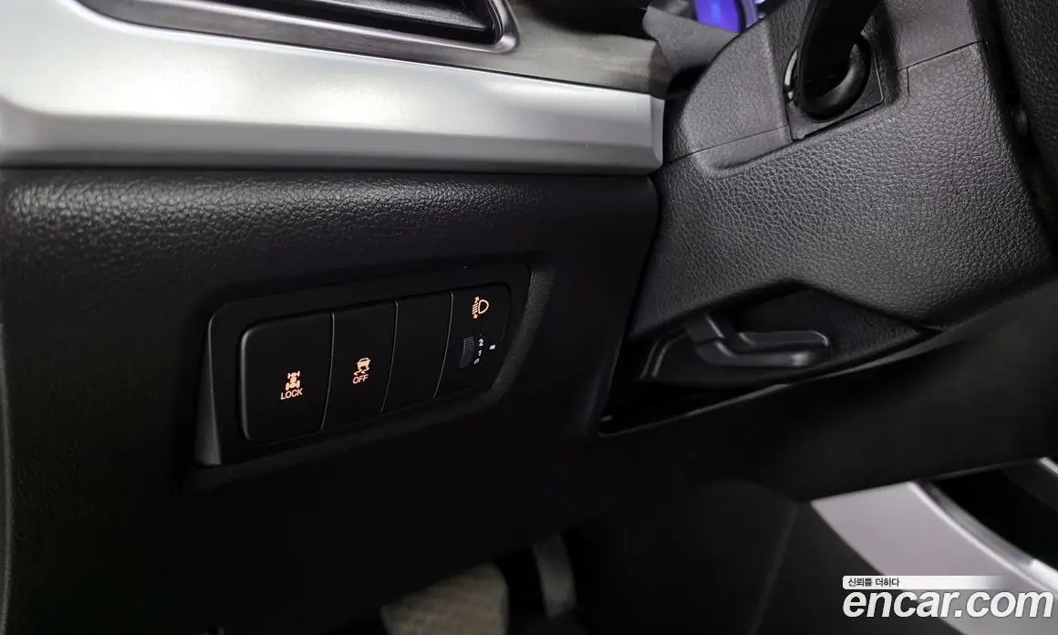 SsangYong Korando 2014 2.0 автомат (гидро), фото 17