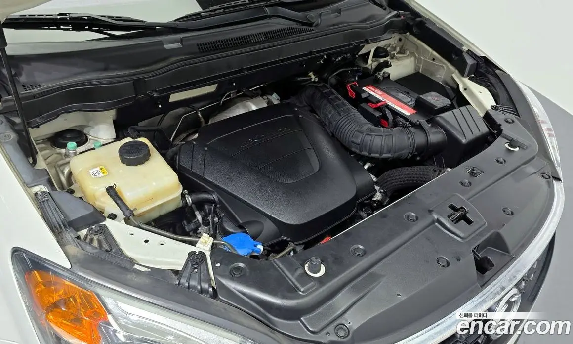 SsangYong Korando 2014 2.0 автомат (гидро), фото 6