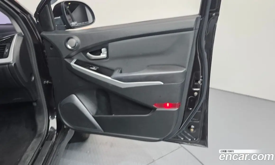SsangYong Korando 2018 2.2 автомат (гидро), фото 14 SsangYong Korando 2018 2.2 автомат (гидро), фото 14