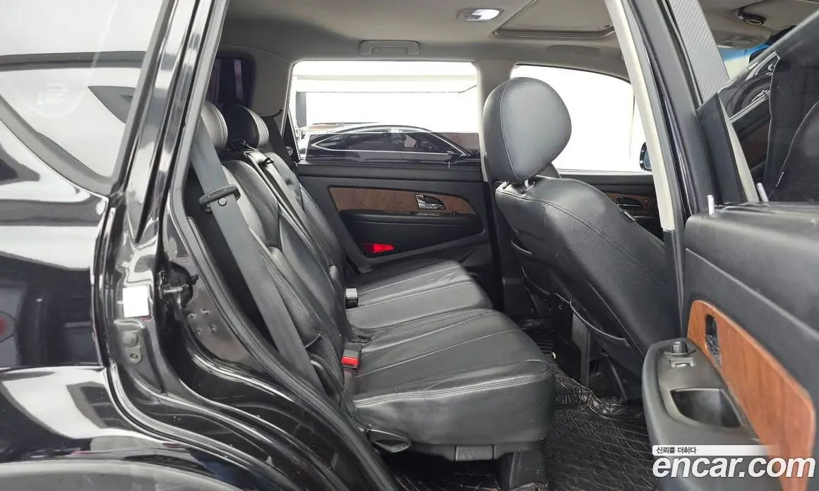 SsangYong Rexton 2015 2.2 автомат (гидро), фото 17 SsangYong Rexton 2015 2.2 автомат (гидро), фото 17