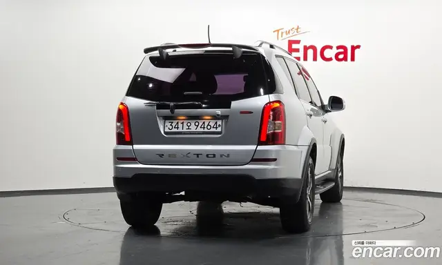 SsangYong Rexton 2016 2.2 автомат (гидро), миниатюра 4 SsangYong Rexton 2016 2.2 автомат (гидро), миниатюра 4